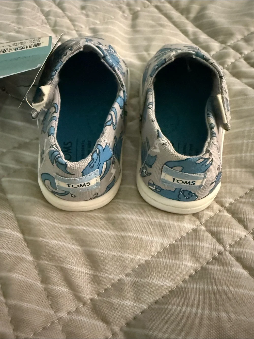 NWT TOMS Infant Glow in the Dark